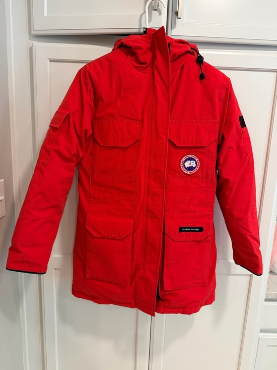 Canada Goose Jackets & Blazers - Canada Goose Women's Expedition Red Hooded Puffer Coat